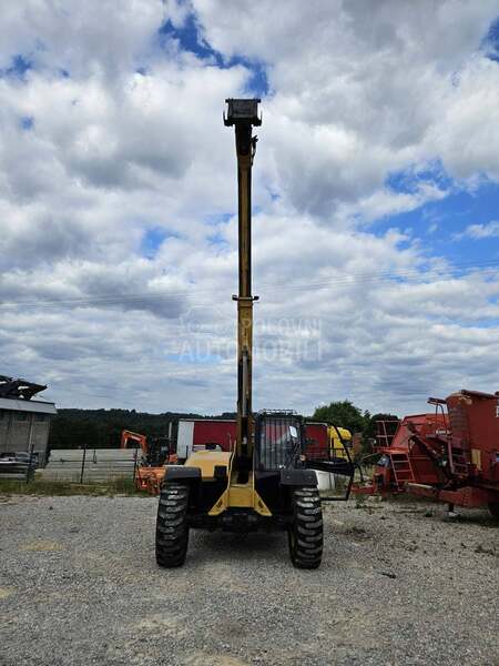 CAT TH407C 7.3M