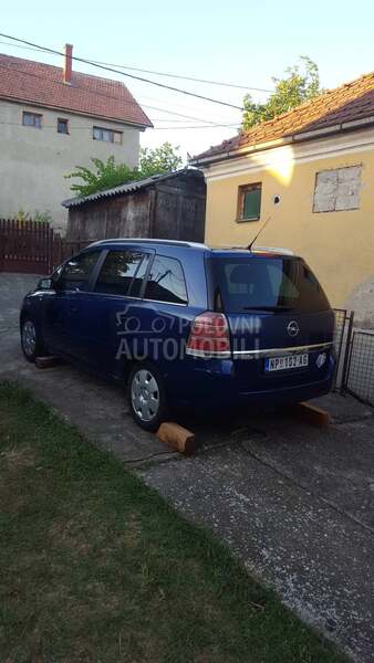 Opel Zafira 1.9cdti 7 sed