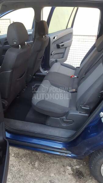 Opel Zafira 1.9cdti 7 sed