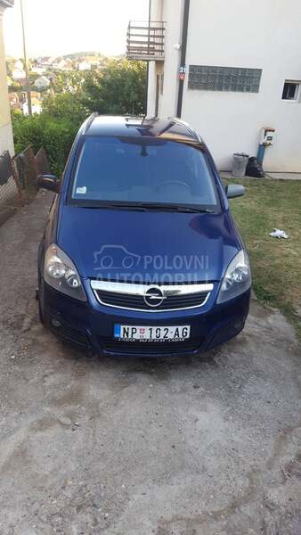 Opel Zafira 1.9cdti 7 sed