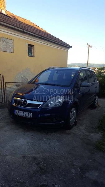 Opel Zafira 1.9cdti 7 sed