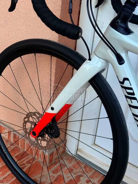 Specialized Diverge 28 Carbon