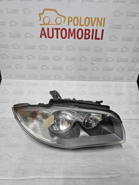 Desni halogeni far E81