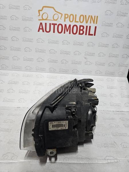 Desni halogeni far E81