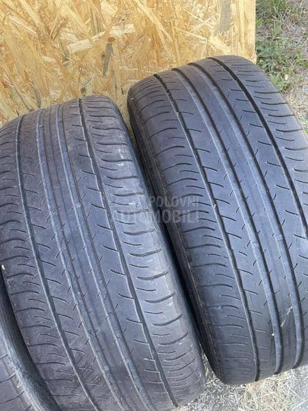 Dunlop 235/45 R18 Letnja