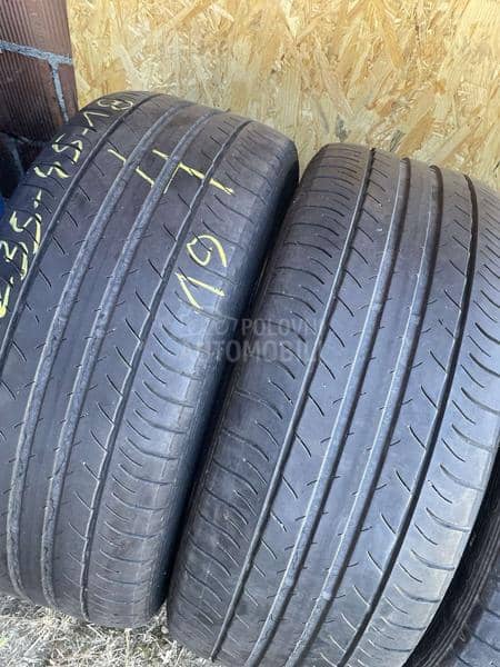 Dunlop 235/45 R18 Letnja