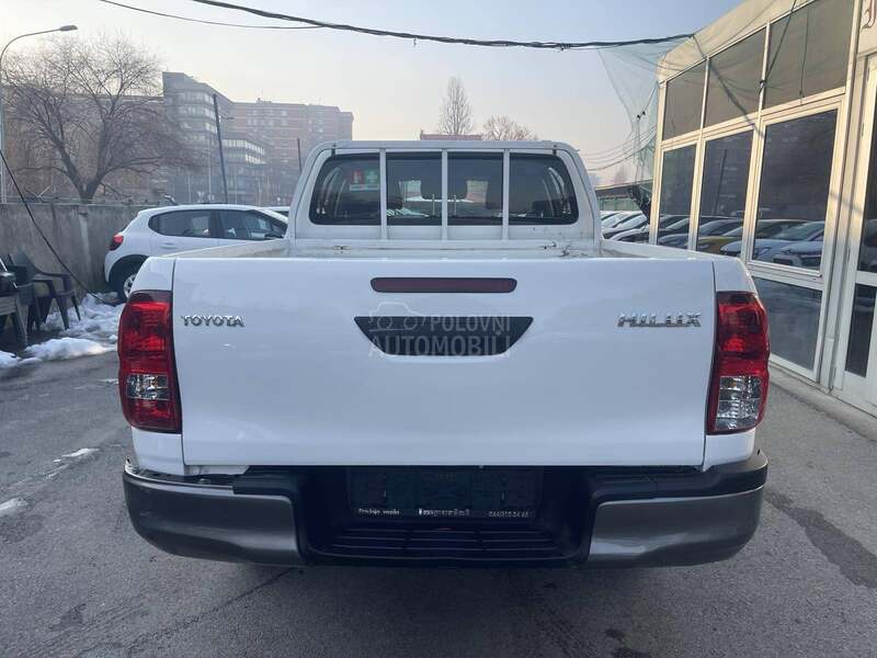 Toyota Hilux 2.4 D4D