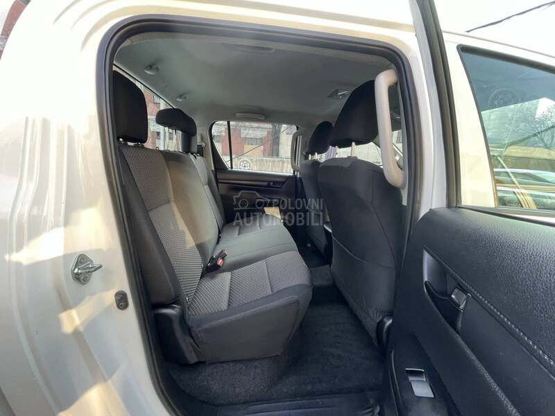 Toyota Hilux 2.4 D4D