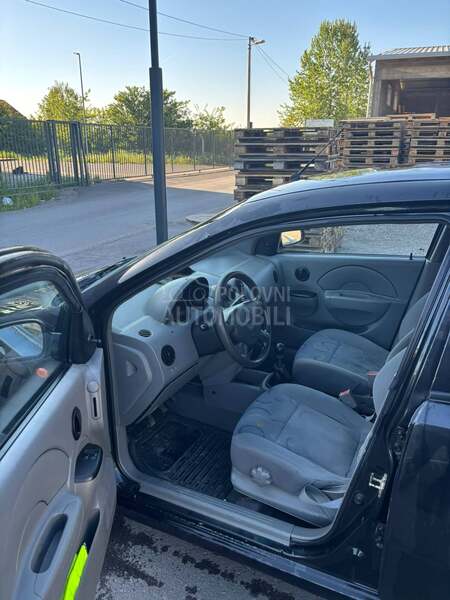 Daewoo Kalos 