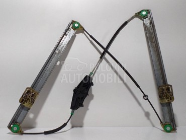 Podizač stakla za Audi Q5 od 2008. do 2013. god.