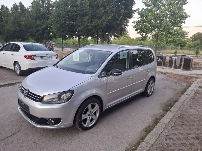 Volkswagen Touran DSG LED