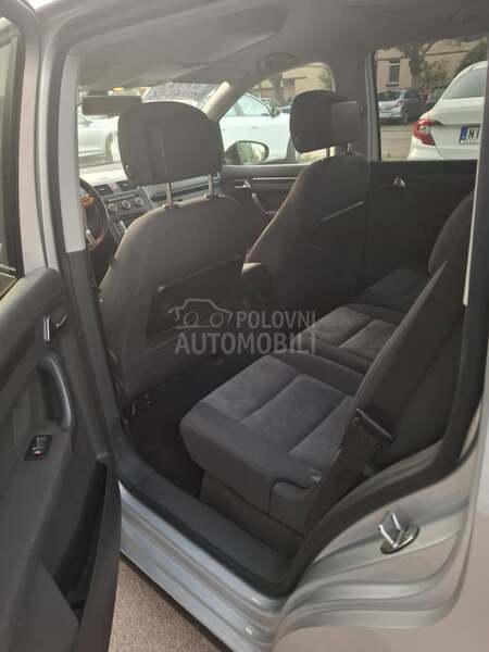 Volkswagen Touran DSG LED