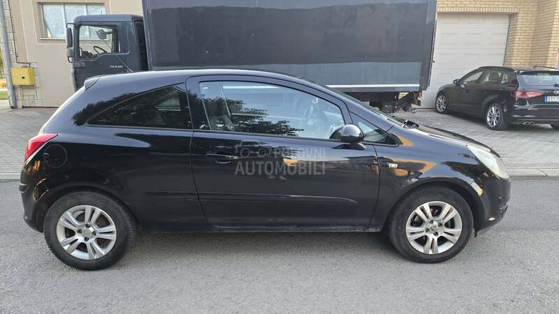 Opel Corsa D 1.3