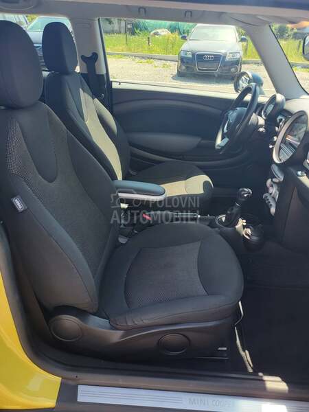 MINI Cooper 1.6 AUTO.M.A.T.I.K
