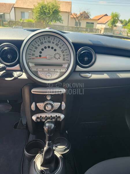 MINI Cooper 1.6 AUTO.M.A.T.I.K