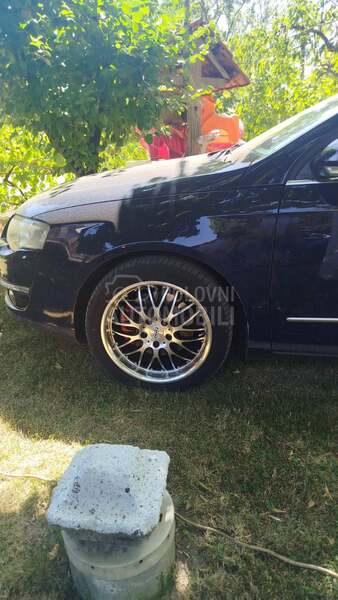 Volkswagen Passat B6 