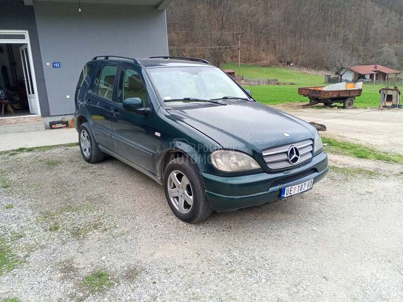 Mercedes Benz ML 270 ml270,w163