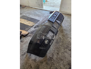 Prednji branik za Volkswagen Passat B5.5 od 2001. do 2004. god.