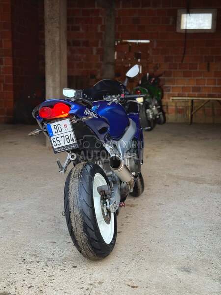 Kawasaki zx9r