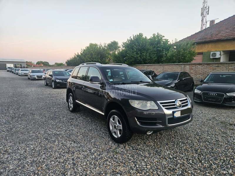 Volkswagen Touareg 