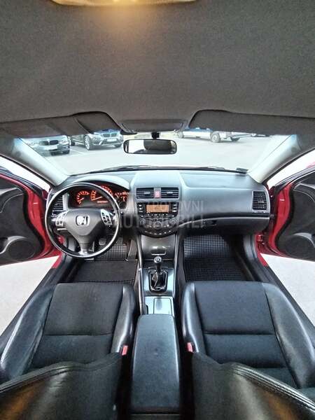 Honda Accord 2.0 vtec Sport