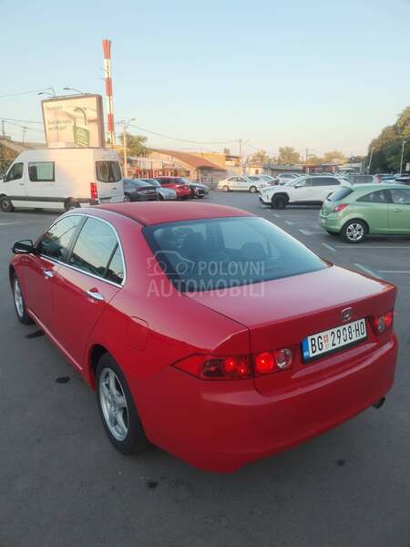 Honda Accord 2.0 vtec Sport