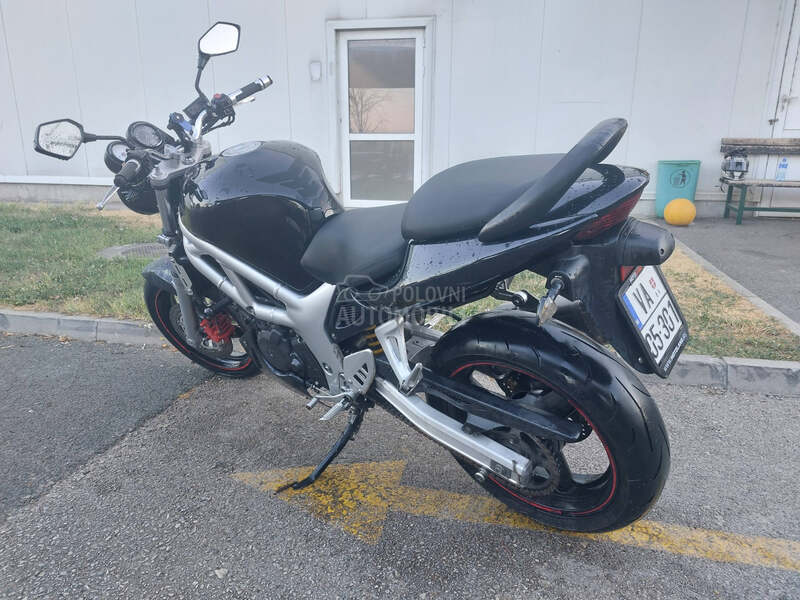 Suzuki SV650