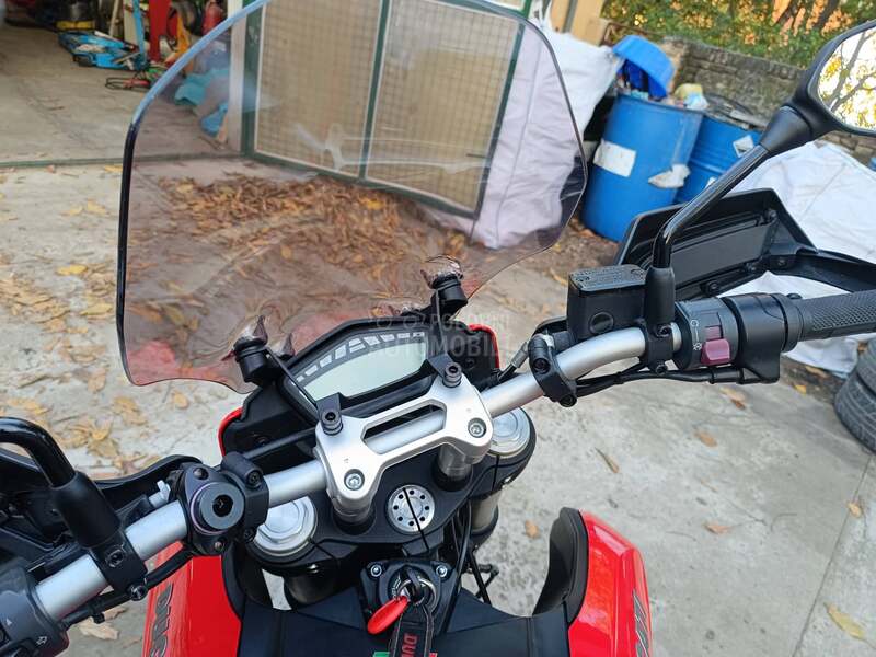 Ducati hyperstrada 939