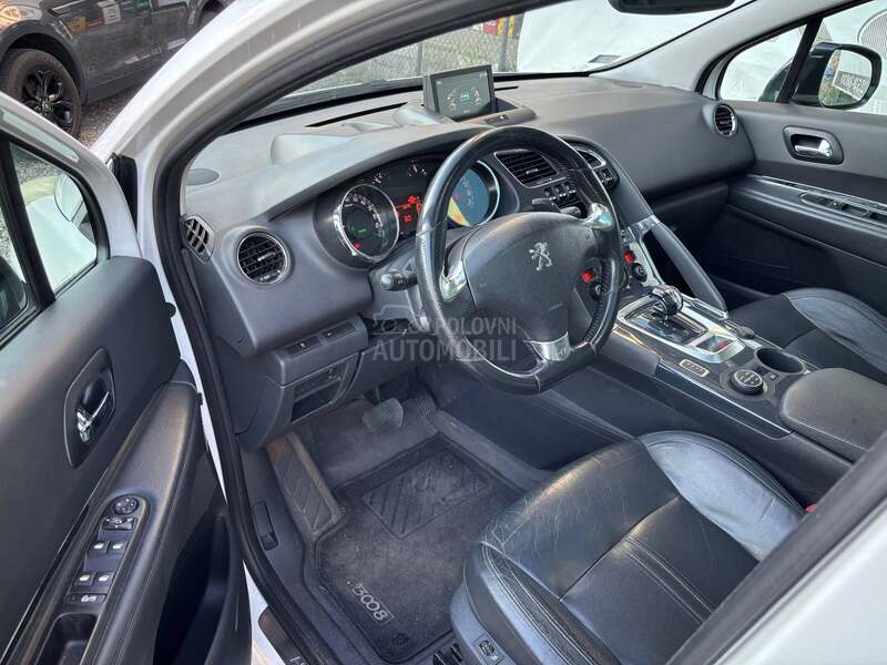 Peugeot 3008 2.0 HDI HYBRID 4X4
