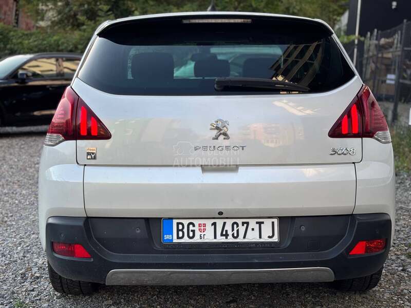 Peugeot 3008 2.0 HDI HYBRID 4X4