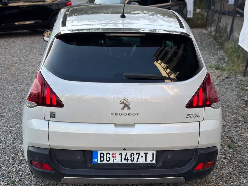 Peugeot 3008 2.0 HDI HYBRID 4X4