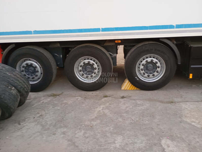 Schwarzmuller MAXIMA1300 SPA/3E K