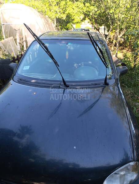 Opel Corsa B 1.4
