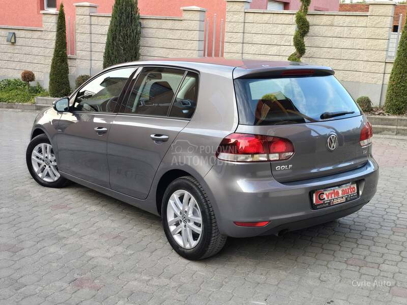 Volkswagen Golf 6 1.6TDI BAŠ KA0 N0V
