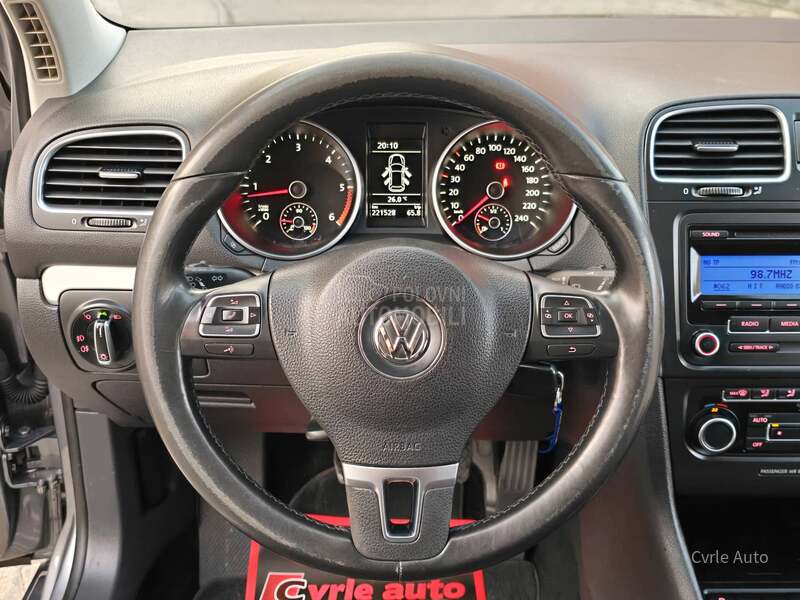 Volkswagen Golf 6 1.6TDI BAŠ KA0 N0V