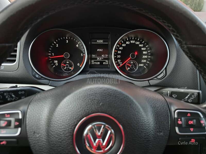 Volkswagen Golf 6 1.6TDI BAŠ KA0 N0V