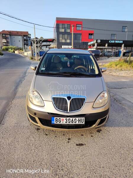 Lancia Musa 1.4 platinum