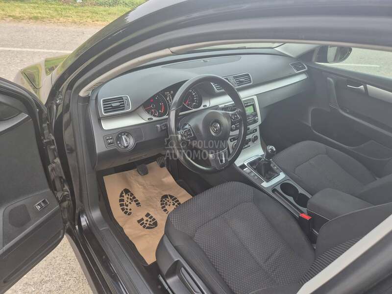 Volkswagen Passat B7 1.6 TDI