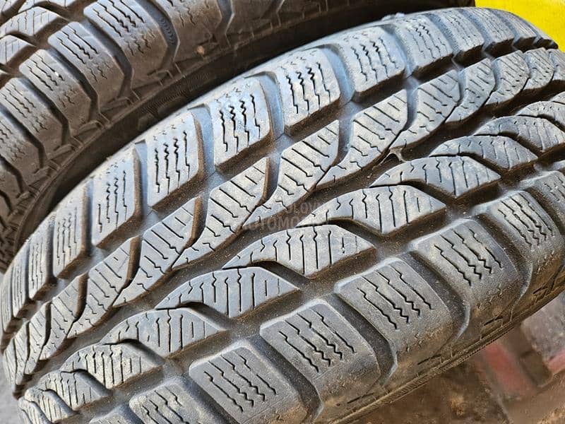 Uniroyal 195/65 R15 Sve sezone