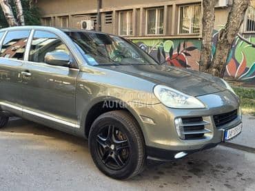Porsche Cayenne 3.6