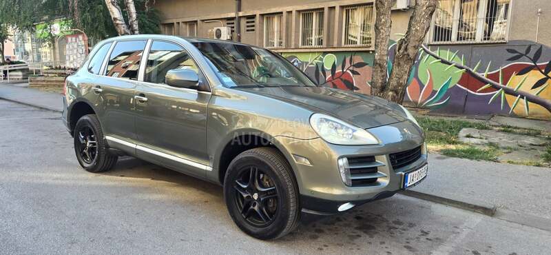 Porsche Cayenne 3.6