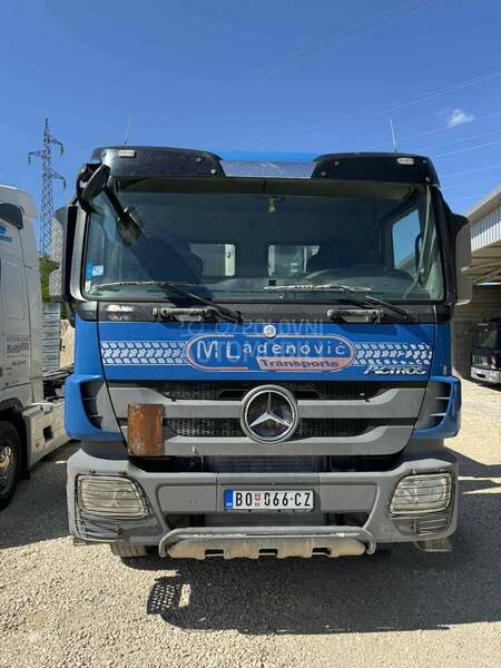 Mercedes Benz MP3 4141