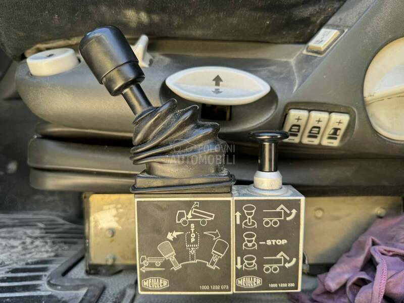 Mercedes Benz MP3 4141