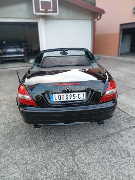 Mercedes Benz SLK 200 