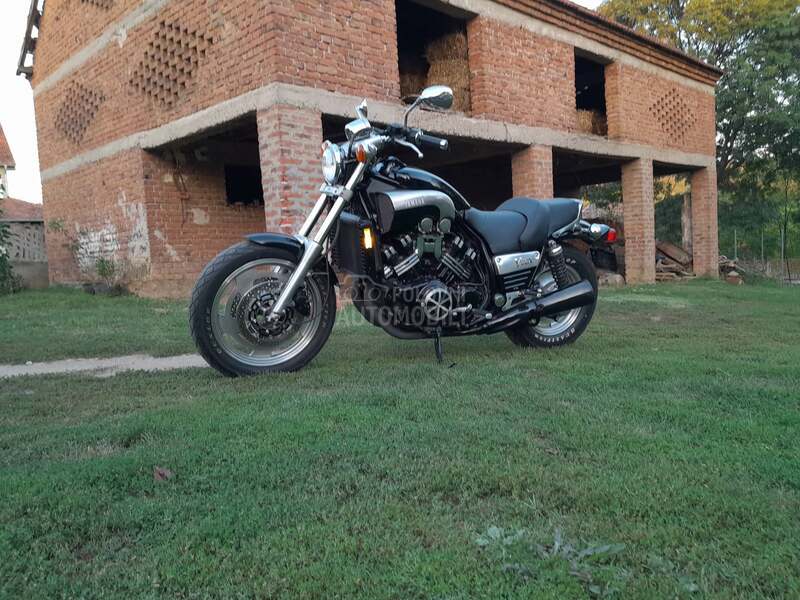 Yamaha vmax