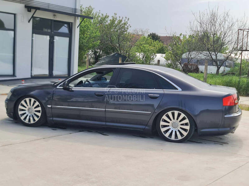 Audi A8 
