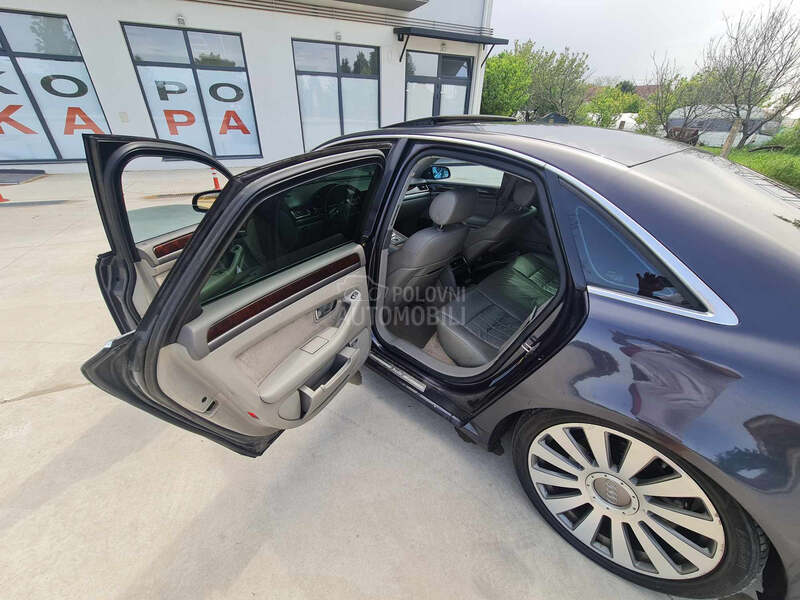 Audi A8 