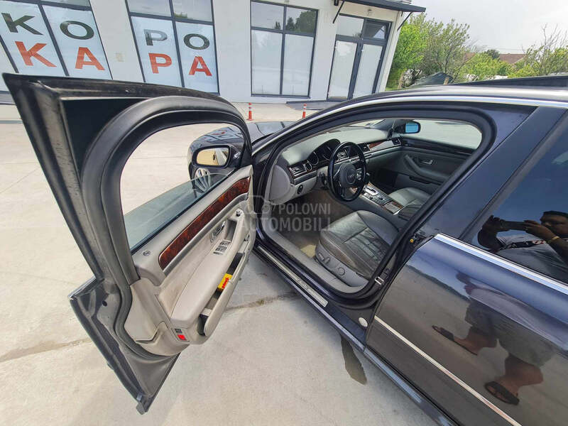 Audi A8 