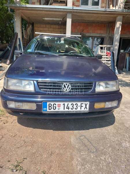 Volkswagen Passat B4 1.8