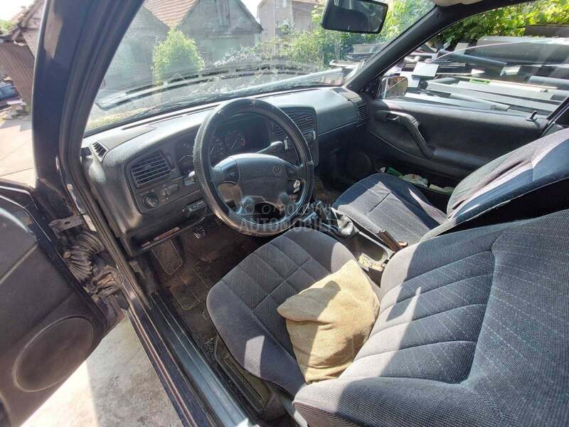 Volkswagen Passat B4 1.8